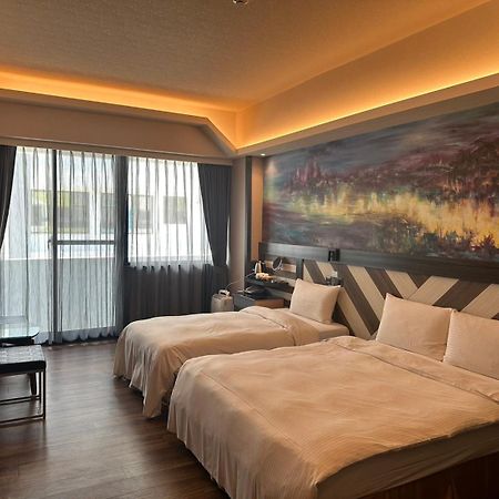 Weifeng Boutique Business Hotel - Zhanqian Branch Pingtung Buitenkant foto