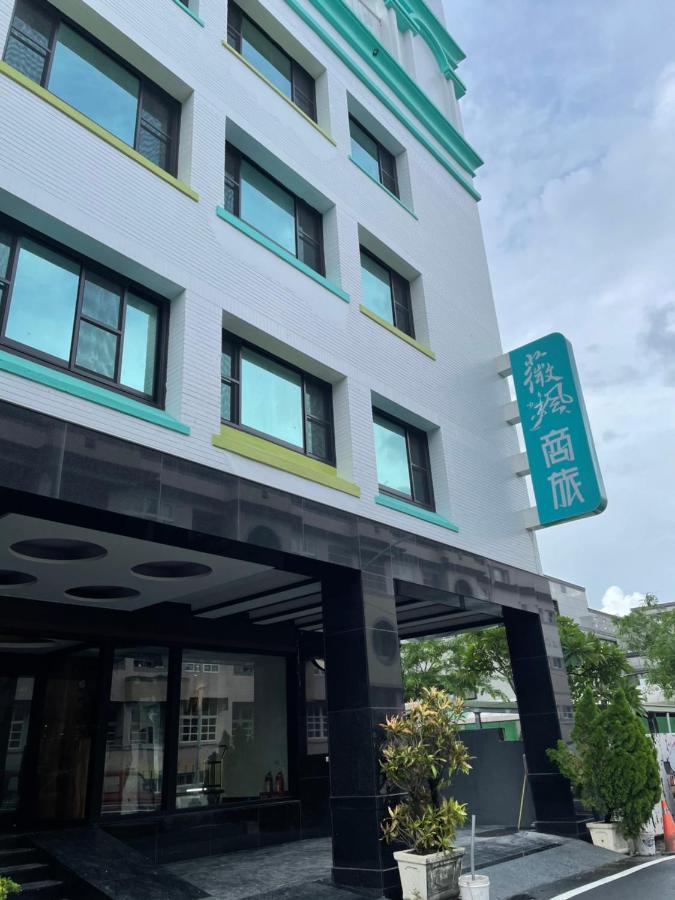 Weifeng Boutique Business Hotel - Zhanqian Branch Pingtung Buitenkant foto