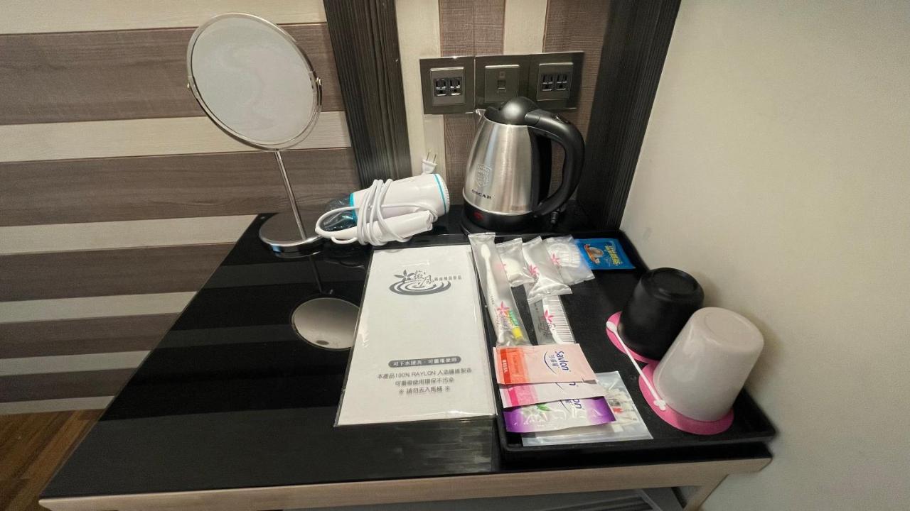 Weifeng Boutique Business Hotel - Zhanqian Branch Pingtung Buitenkant foto
